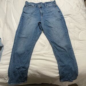 AE curvy mom jean size 14